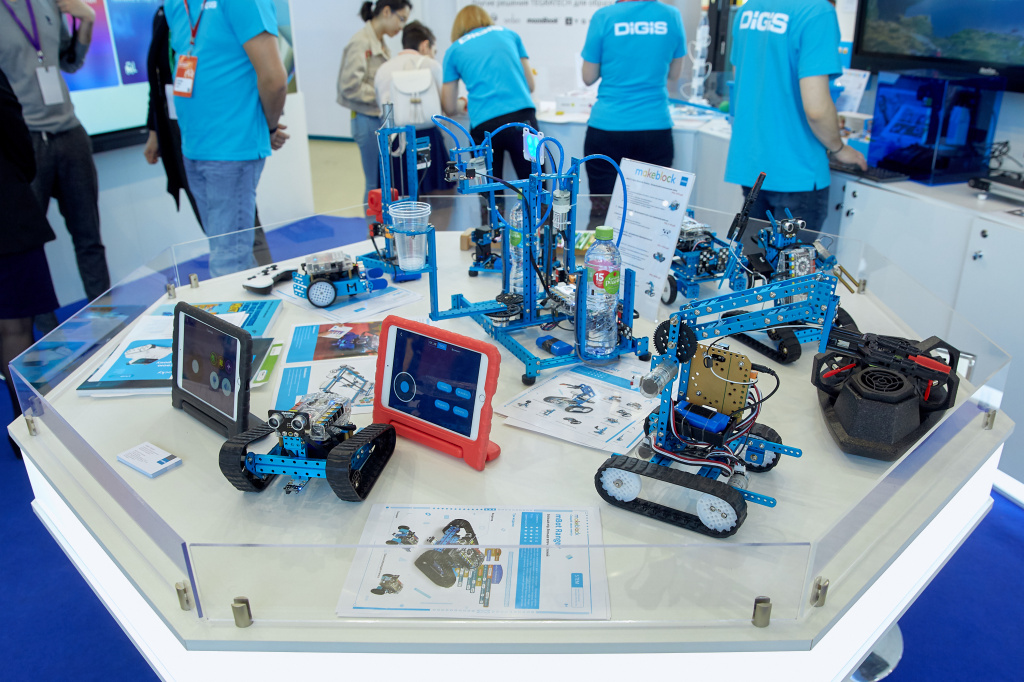 Digis11_09-56-59.jpg Digis11_09-56-59.jpg