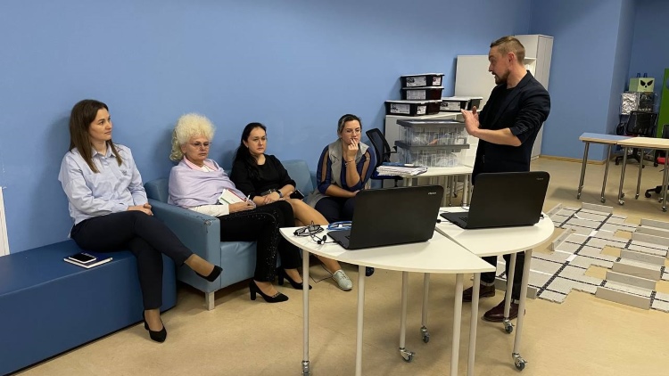 zspace_in_rostov_2.jpg zspace_in_rostov_2.jpg