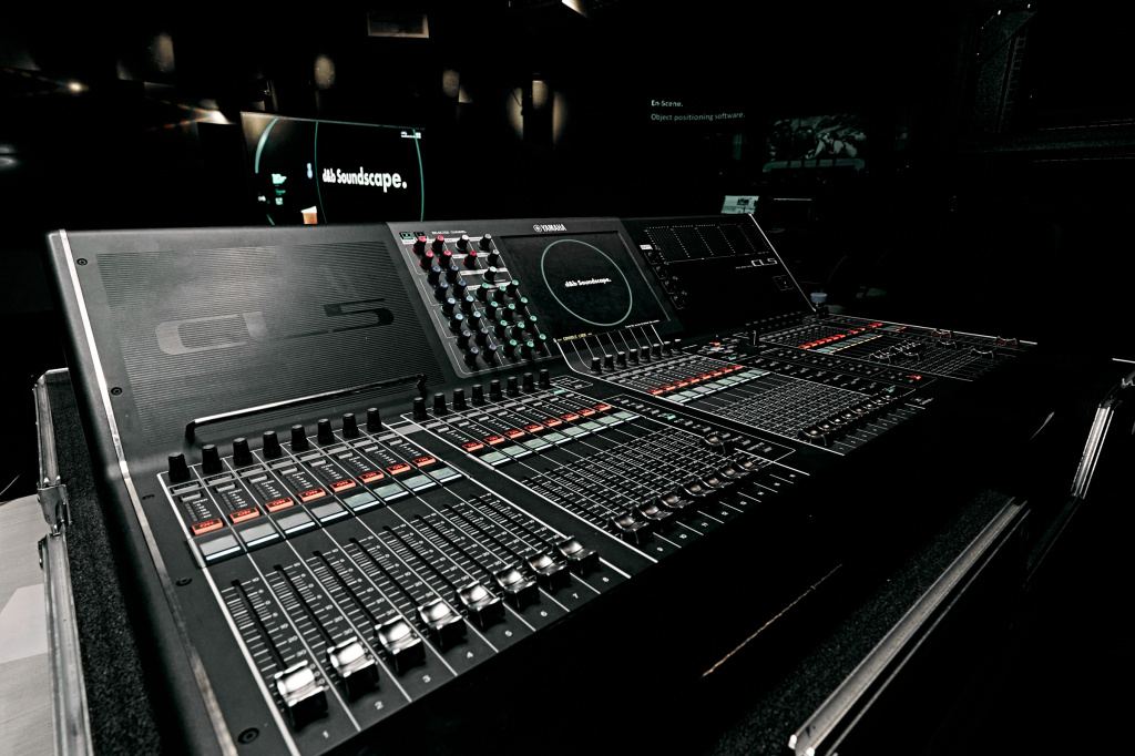 KOS02823.jpg KOS02823.jpg