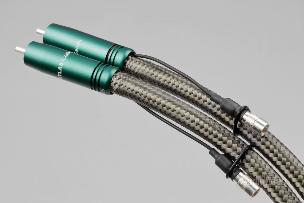 Atlas_Ascent_Grun_09.jpg Atlas_Ascent_Grun_09.jpg