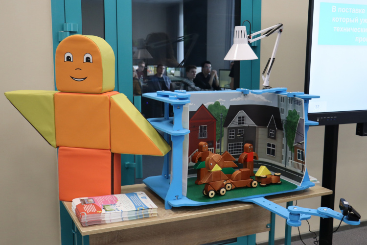 cazrsY_z33Y.jpg cazrsY_z33Y.jpg