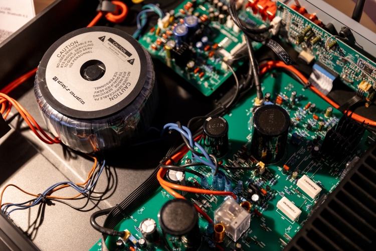 -0P0UnPtIYw.jpg -0P0UnPtIYw.jpg