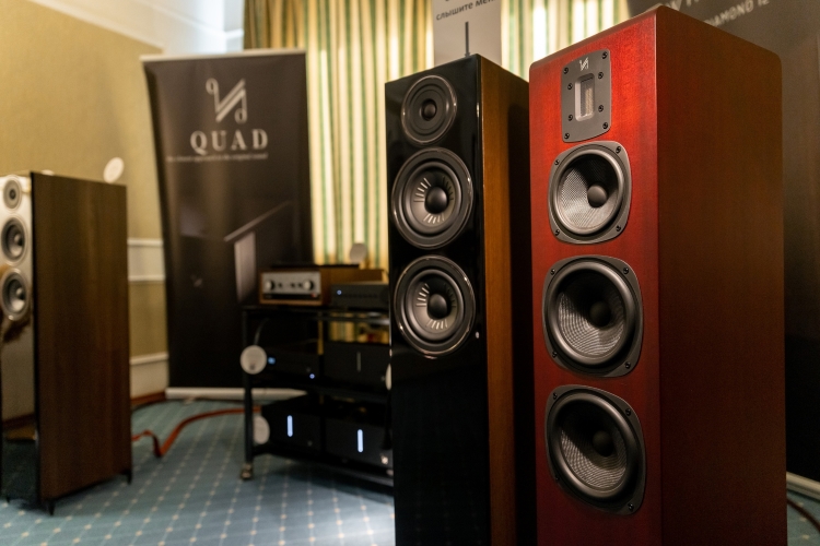 UdW-KK_XtGc.jpg UdW-KK_XtGc.jpg