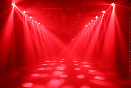 Повортная голова типа Wash 4х40Вт - Exell Lighting EXLWASH0440 Повортная голова типа Wash 4х40Вт - Exell Lighting EXLWASH0440