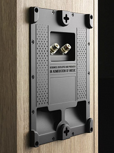 Настенная акустическая система DALI OBERON ON-WALL Настенная акустическая система DALI OBERON ON-WALL