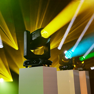 LED прибор Cameo AZOR S2 LED прибор Cameo AZOR S2