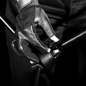 Профессиональная микрофонная стойка Gravity TMS 4321 B Профессиональная микрофонная стойка Gravity TMS 4321 B