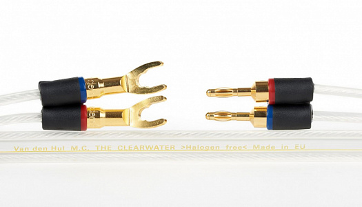 Плоский двухжильный акустический кабель Van den Hul The Clearwater. В нарезку. Цвет: прозрачный Плоский двухжильный акустический кабель Van den Hul The Clearwater. В нарезку. Цвет: прозрачный