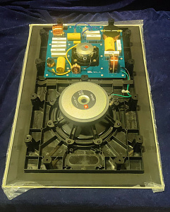 Встраиваемая акустическая система JBL Synthesis SCL-4 Встраиваемая акустическая система JBL Synthesis SCL-4