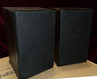 Wharfedale Diamond 11.0. Цвет: Орех (Walnut Pearl) Wharfedale Diamond 11.0. Цвет: Орех (Walnut Pearl)