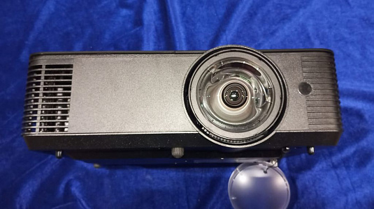 Проектор Exell EXD102ST Проектор Exell EXD102ST