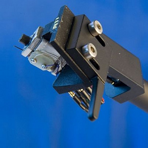 Головка звукоснимателя Van den Hul The Grasshopper The Black Beauty GPX Головка звукоснимателя Van den Hul The Grasshopper The Black Beauty GPX