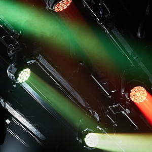 Поворотная голова типа Wash - Cameo EVOS W7 Поворотная голова типа Wash - Cameo EVOS W7