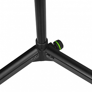 Короткая микрофонная стойка Gravity MS 5311 B Короткая микрофонная стойка Gravity MS 5311 B