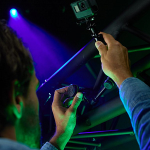 Универсальный поворотный кронштейн Gravity MA VARIARM M 38 Универсальный поворотный кронштейн Gravity MA VARIARM M 38