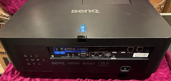 Проектор BenQ LU960 Проектор BenQ LU960