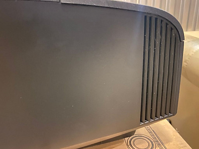 Кинотеатральный 4K проектор Sony VPL-VW590ES (черный) Кинотеатральный 4K проектор Sony VPL-VW590ES (черный)