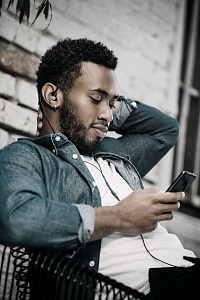 Внутриканальные наушники Shure SE42HYW+UNI-EFS Внутриканальные наушники Shure SE42HYW+UNI-EFS