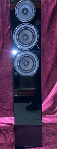 Напольная акустическая система Wharfedale Diamond 12.3 Напольная акустическая система Wharfedale Diamond 12.3