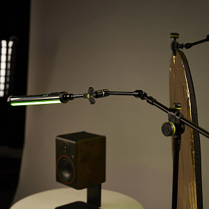 Универсальный поворотный кронштейн Gravity MA VARIARM L TV Универсальный поворотный кронштейн Gravity MA VARIARM L TV