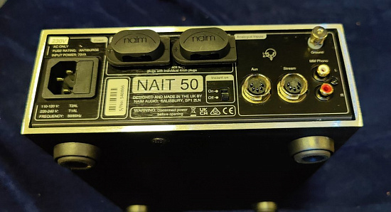 Интегральный усилитель Naim Nait 50 Интегральный усилитель Naim Nait 50
