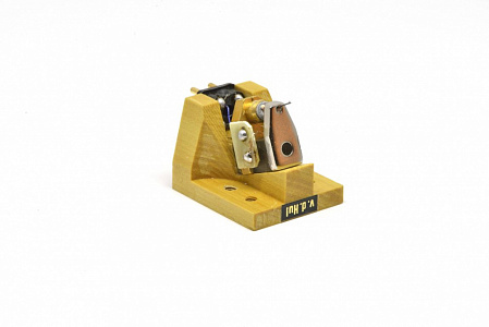 Головка звукоснимателя Van den Hul Crimson XGW “Master Signature” Головка звукоснимателя Van den Hul Crimson XGW “Master Signature”