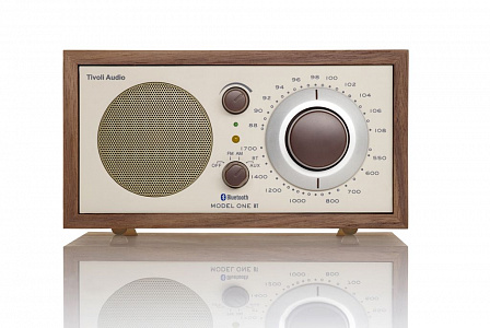 Радиоприемник Tivoli Model One BT Радиоприемник Tivoli Model One BT