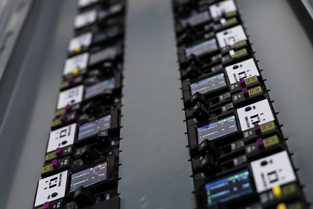 Светодиодные лампы SAVANT LIG-IBR30C4-00 Светодиодные лампы SAVANT LIG-IBR30C4-00