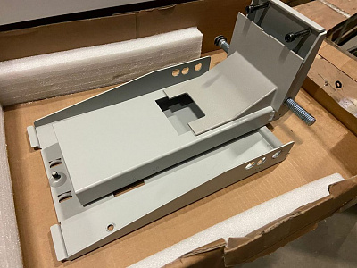 DEMO Проектор SMART UF70 с креплением и панелью управления ЕСР DEMO Проектор SMART UF70 с креплением и панелью управления ЕСР