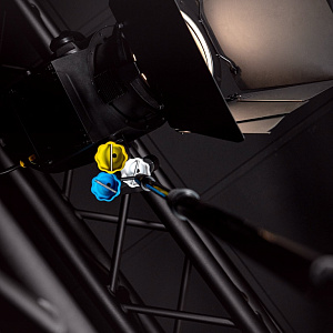 LED прибор Cameo F2 T PO LED прибор Cameo F2 T PO