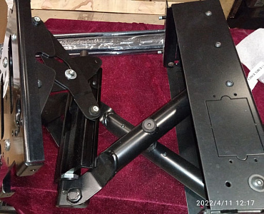 Кронштейн встраивамый в стену Chief MIWRFUb Кронштейн встраивамый в стену Chief MIWRFUb