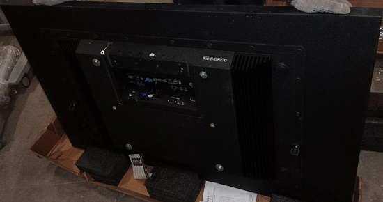 Всепогодная ЖК-панель Peerless-AV XHB552 55" Всепогодная ЖК-панель Peerless-AV XHB552 55"