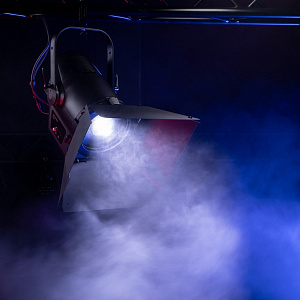 LED прибор Cameo F4 D LED прибор Cameo F4 D