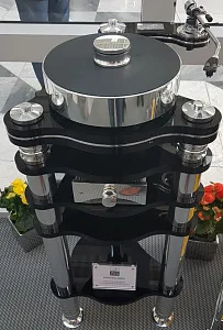 Стойка Transrotor RONDINO BIANCO FMD Белый акрил и полированный алюминий Стойка Transrotor RONDINO BIANCO FMD Белый акрил и полированный алюминий
