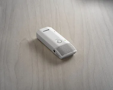 Настольный передатчик граничного слоя Shure MXW6W/C Настольный передатчик граничного слоя Shure MXW6W/C