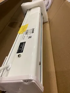 Экран настенный с электроприводом Digis DSEES-16904W_70 Экран настенный с электроприводом Digis DSEES-16904W_70
