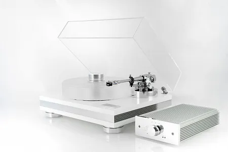 Виниловый проигрыватель Transrotor STRATO BIANCO TMD TRA9 Chrome Виниловый проигрыватель Transrotor STRATO BIANCO TMD TRA9 Chrome